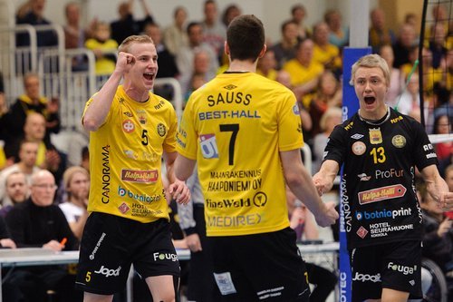 Tiikerit varmisti ainoana välieräpaikan