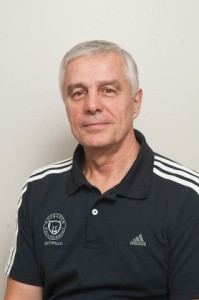 Viktor Circhenko Meston päävalmentajaksi