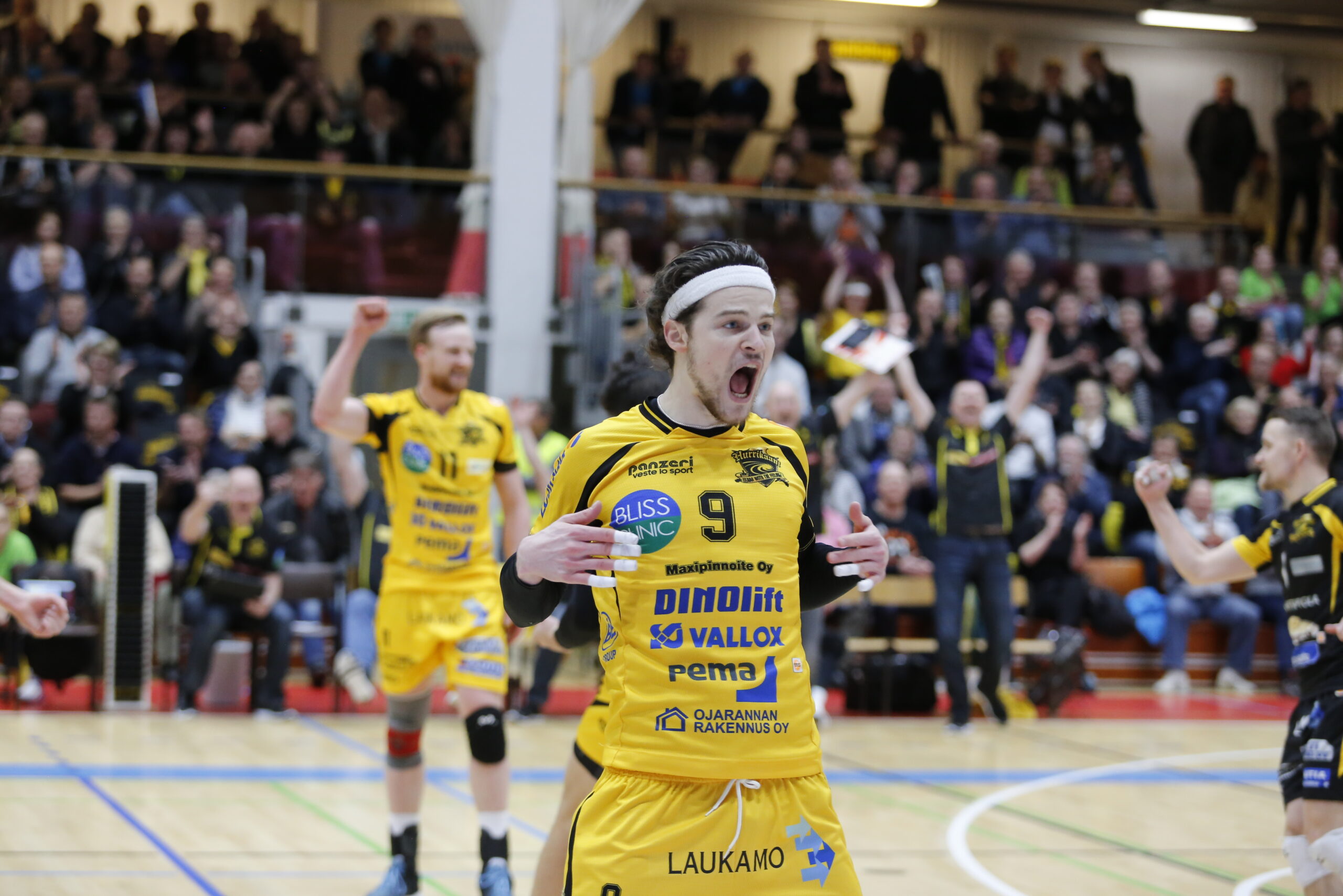 Hurrikaanille kahdeksas erätappioton voitto