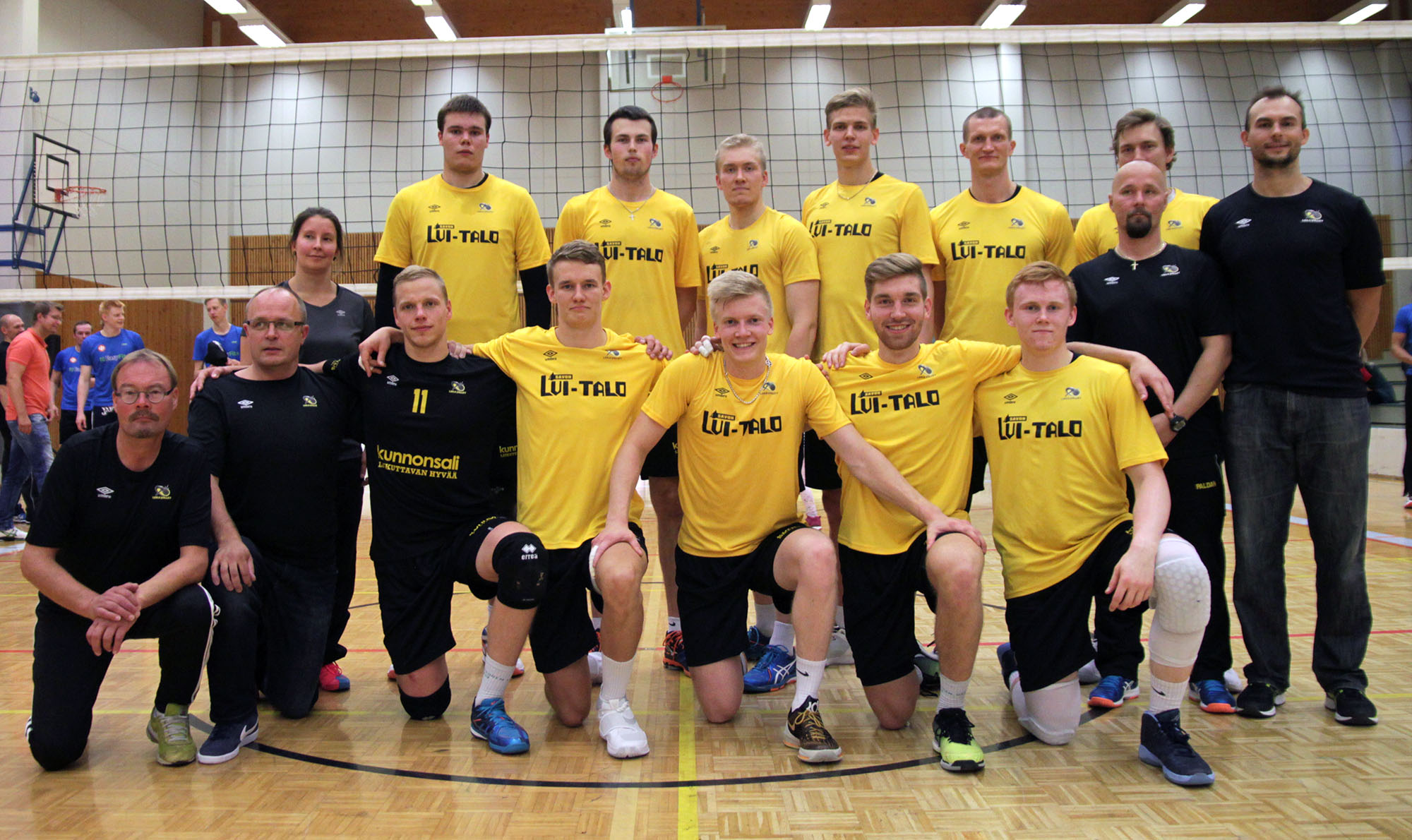Lehtonen tuuraa Hakalaa LEKA Volleyn päävalmentajana