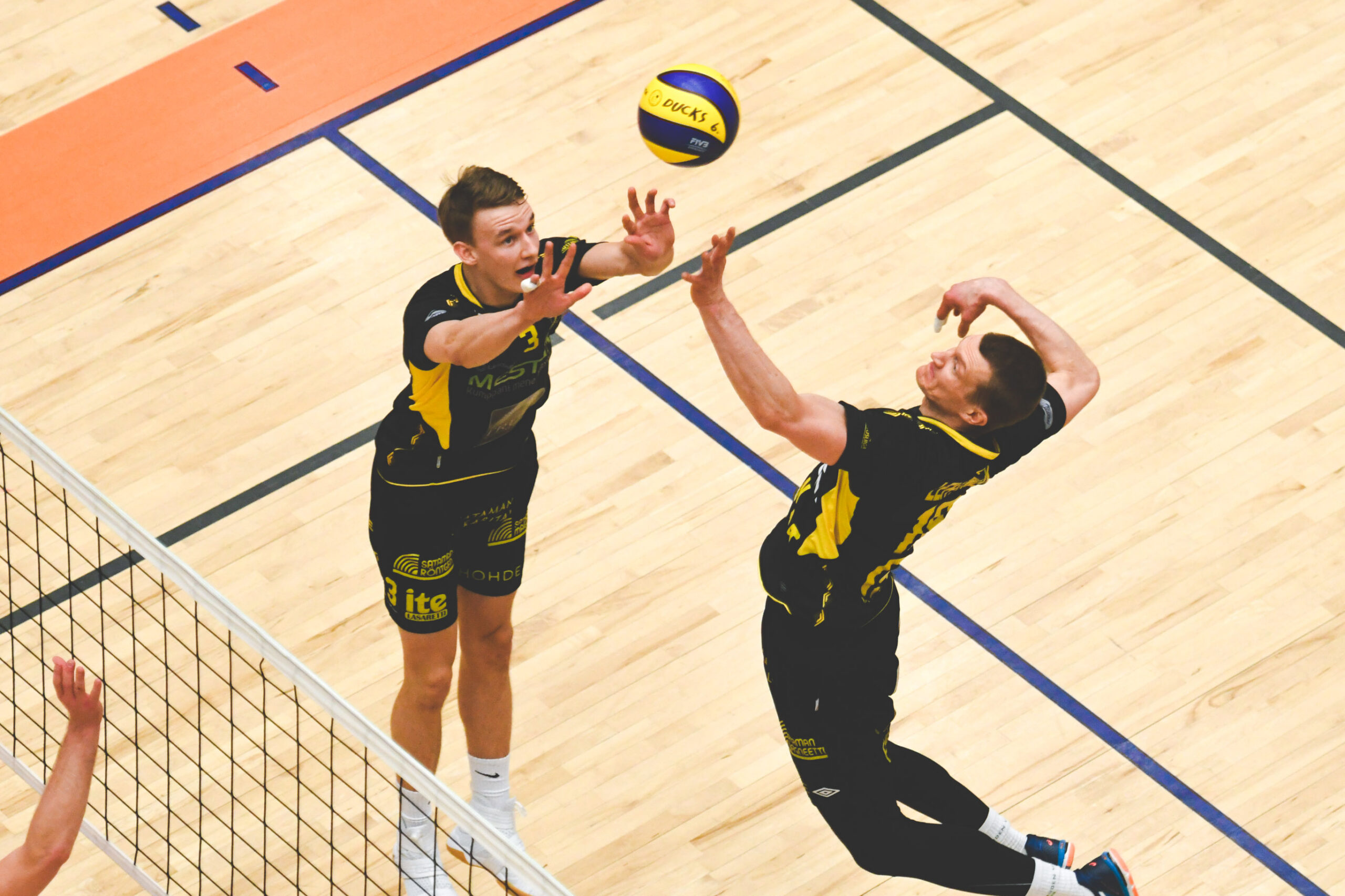 ETTA ja LEKA Volley hakivat makeat vierasvoitot