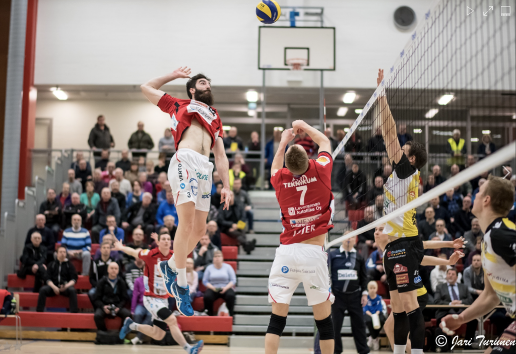 VaLePa kaatoi Sampon ja säilytti mahdollisuuden ykköspaikkaan
