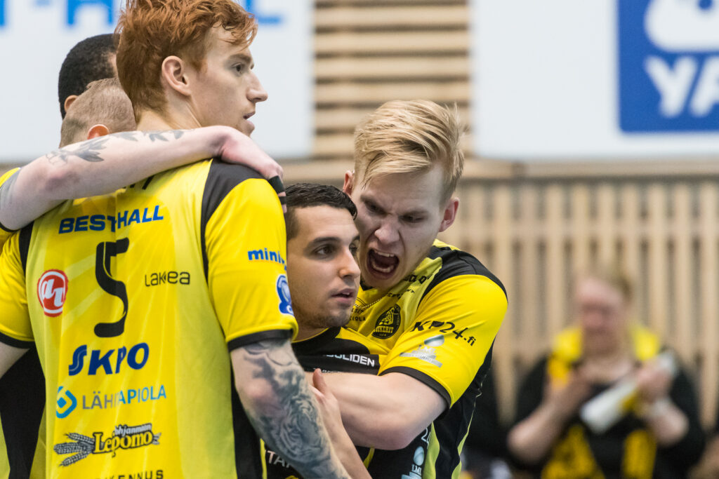 Tiikereille viisi pelaajasopimusta - Breilin uutena joukkueeseen