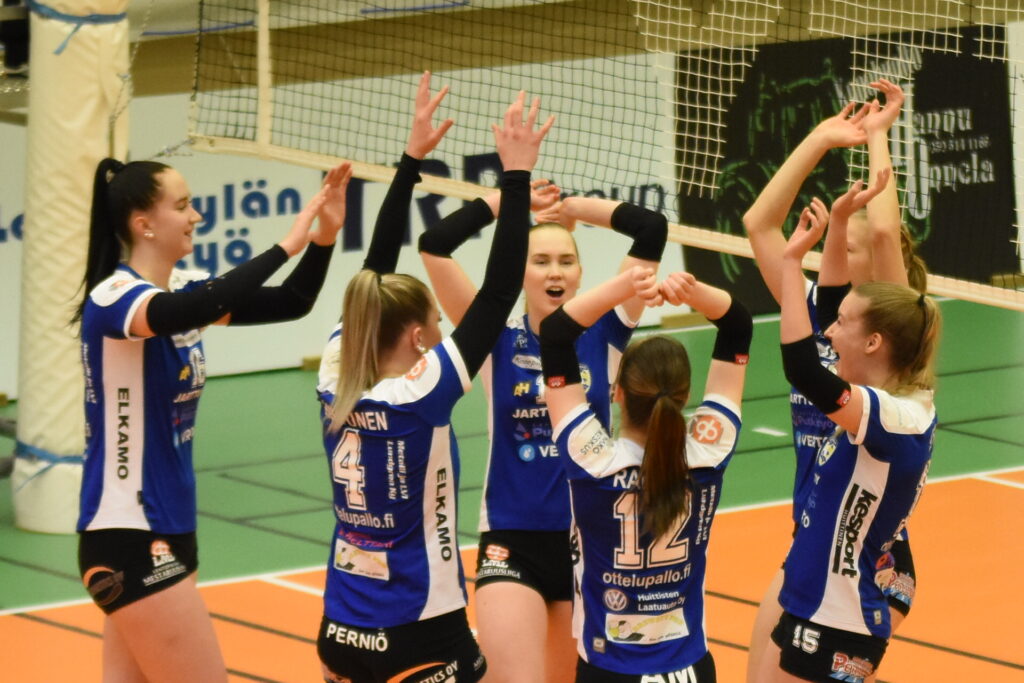 LP-Vampula ja Pölkky juhlivat kotivoittoja