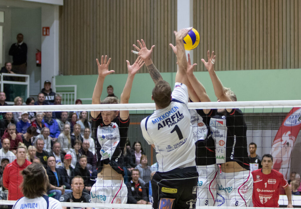 VaLePa ja Savo Volley avauspäivän voittajat