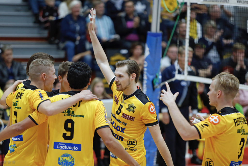 Hurrikaani, Savo Volley ja Akaa Volley voitokkaita
