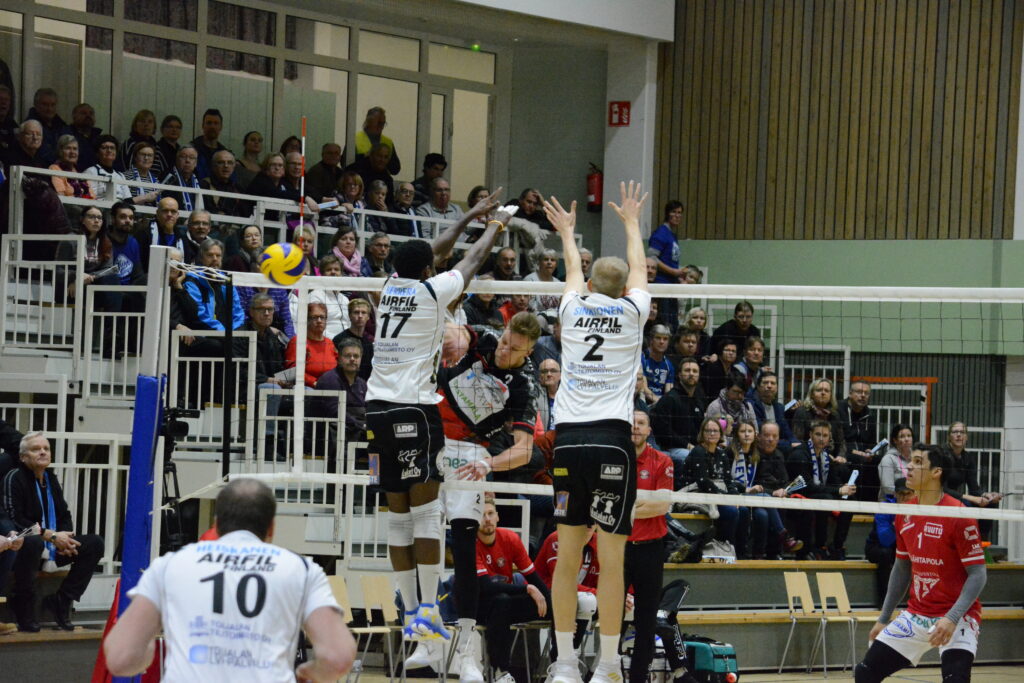 Akaa-Volley haastoi VaLePan tosissaan