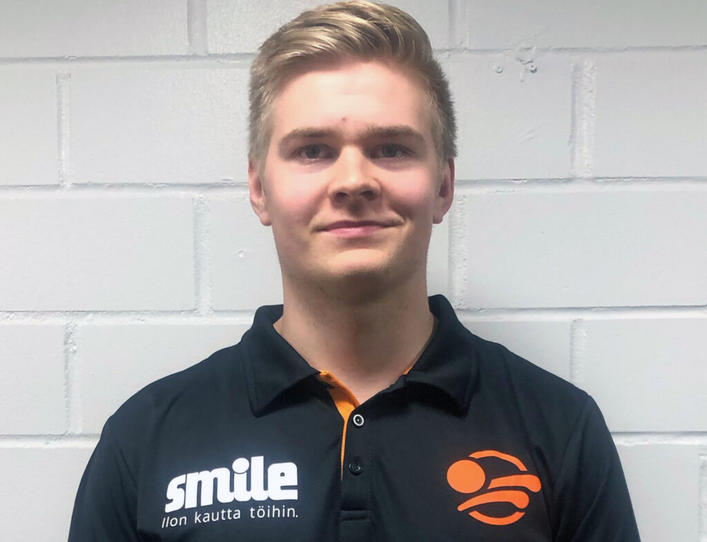 Jan Helenius Loimun oranssipaitaan
