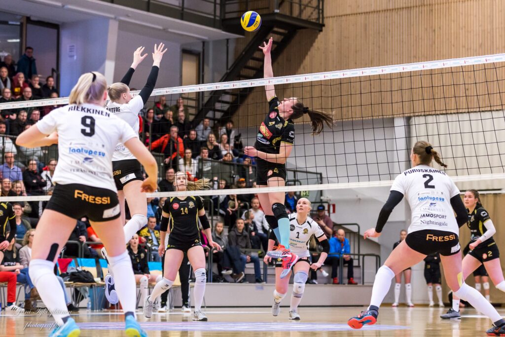 Greisen johdatti Puijo Wolleyn avausvoittoon