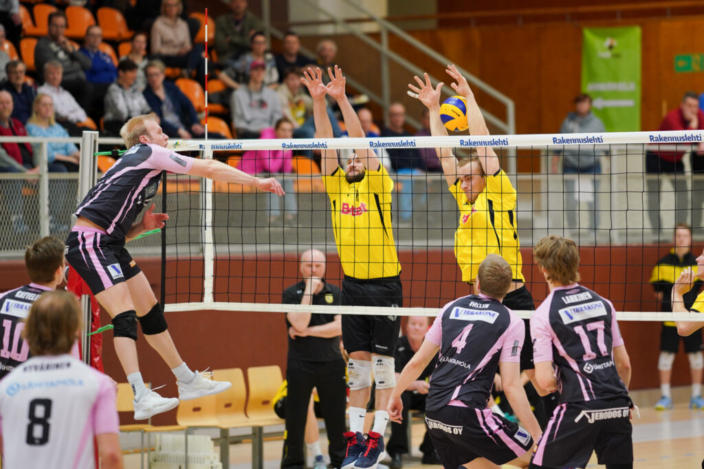 Ankat tarjosivat sakean käärmekeiton KyKy-Betsetille