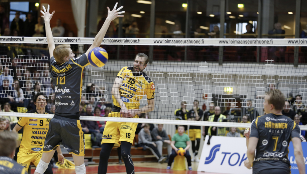 Hurrikaani hoiteli ensimmäisen pronssipelin