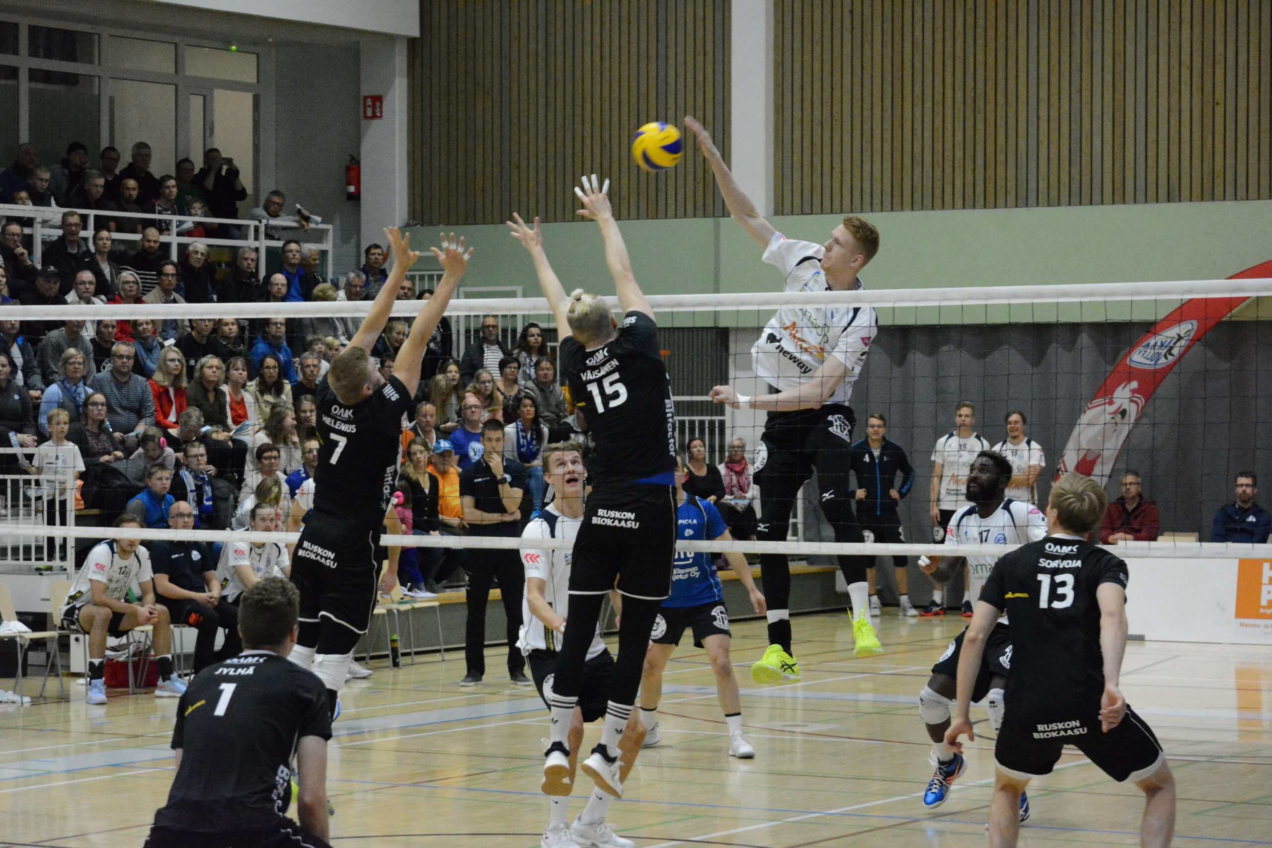 Akaa-Volley nousi täyteen pistesaaliseen kauden avauksessa