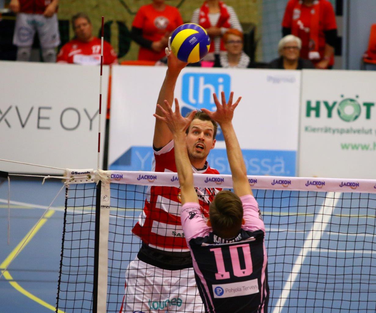VaLePa ja Savo Volley torstaivoittoihin