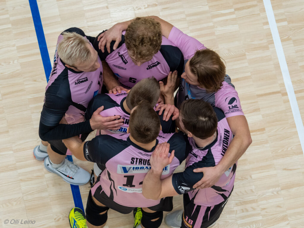 Akaa-Volleylle 13 täyteen - Ducks rutisti voiton Ettasta