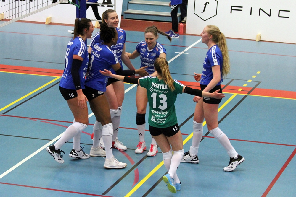 LP Kangasala vei kärkijännärin - JymyVolley jätti Lentiskerhon erittä