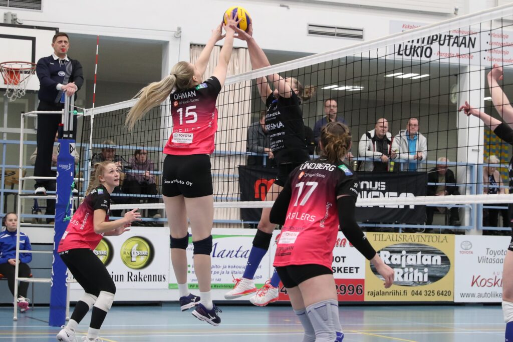 LiigaPlokin vuoro nousta niukasti liigakärkeen