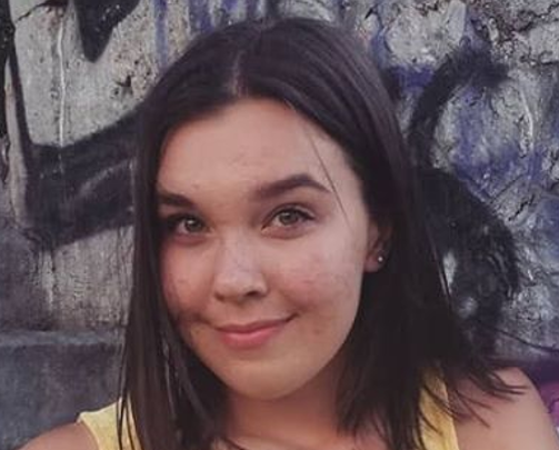 Jenni Jantunen ja Laura Laukkanen LP-Vampulan keskipelaajina