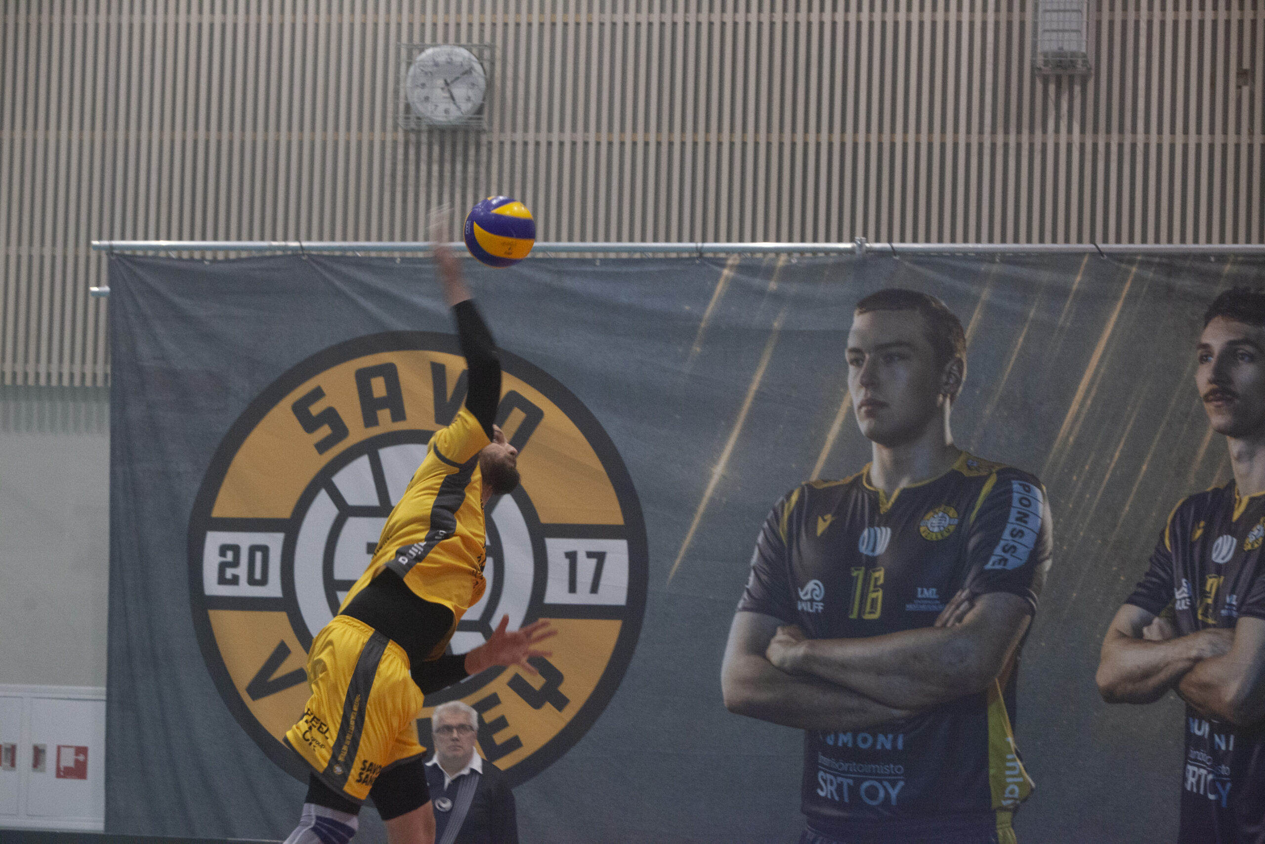 Akaa-Volley ja Ducks järjestivät huikean jännärin - Savo Volley löi VaLePan ja Tiikerit Ettan