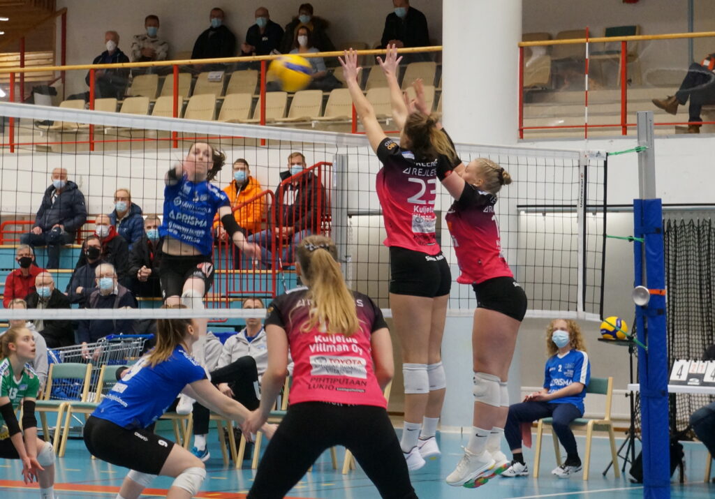 JymyVolley laajalla rintamalla täyteen pistepottiin
