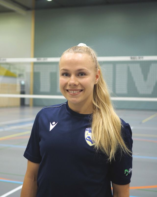 Emilia Joensalo Hämeenlinnan Lentopallokerhoon