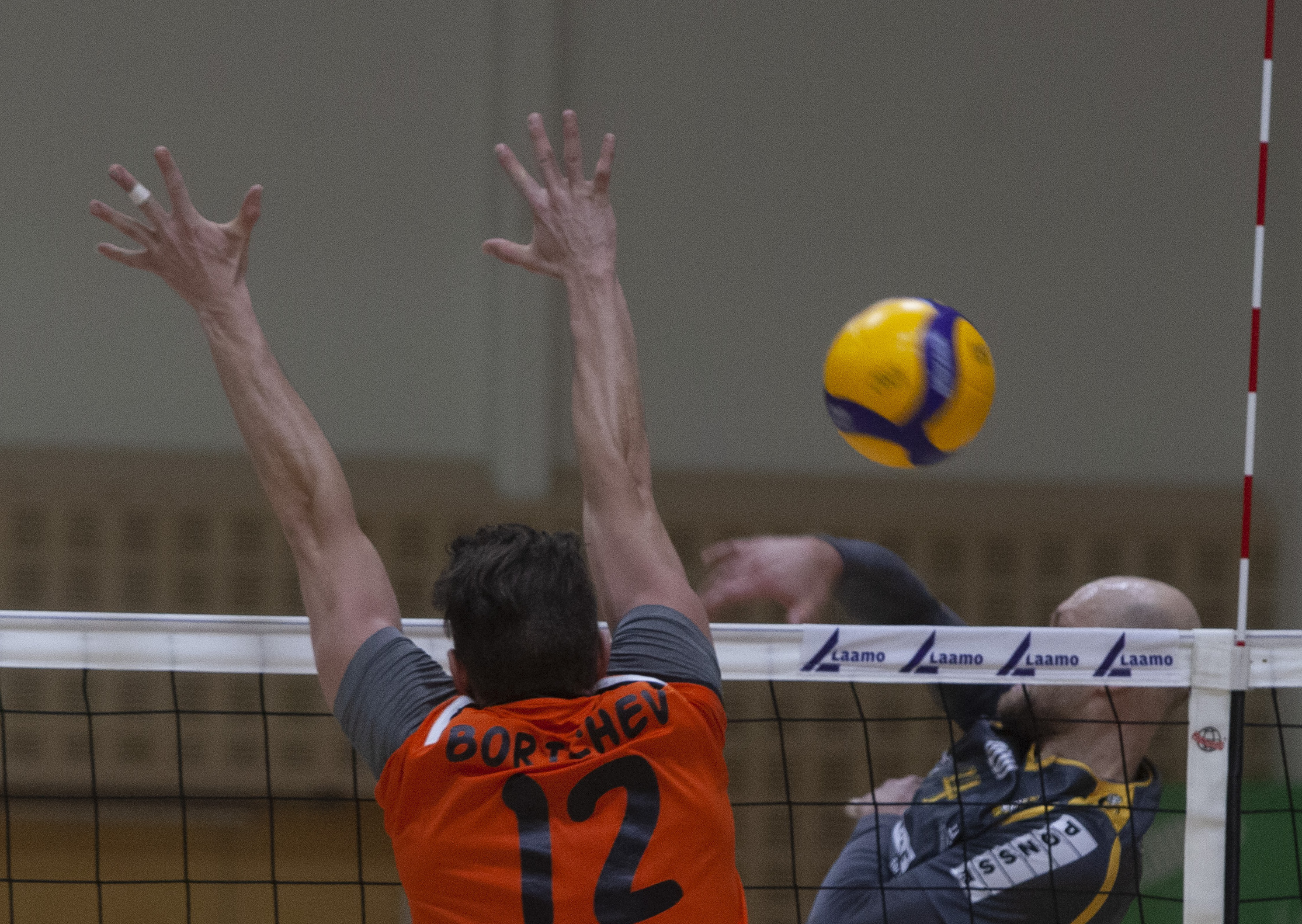 Vierasvoittojen liigalauantai - VaLePa, Savo Volley ja Akaa Volley voittoihin