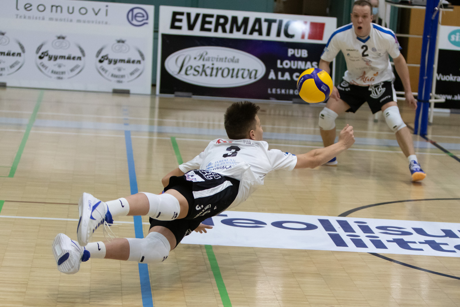 Akaa-Volley vei Ettaa kolmessa erässä