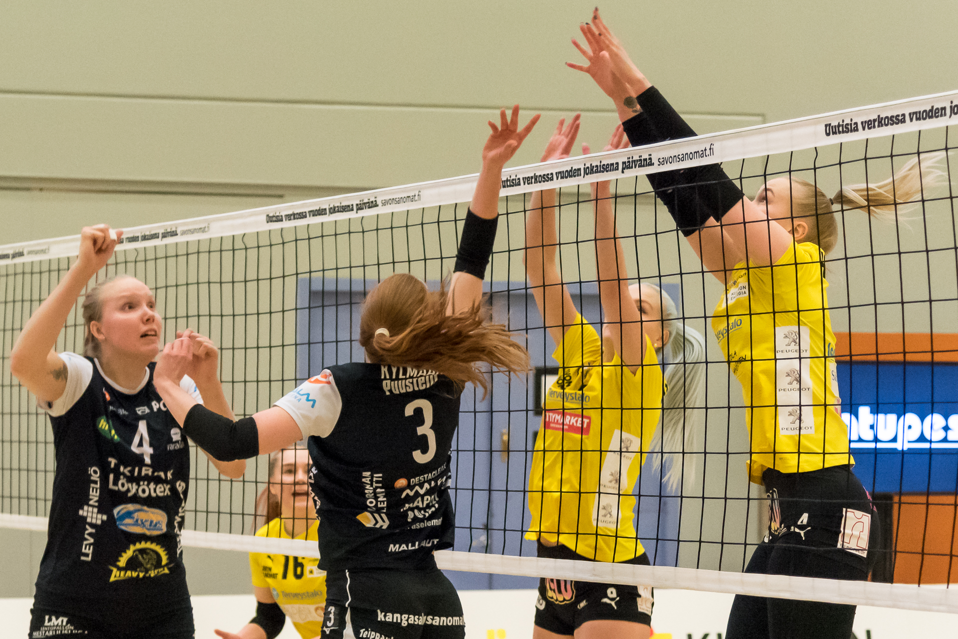 WoVo säilytti toivon pudotuspeleihin taisteluvoitolla