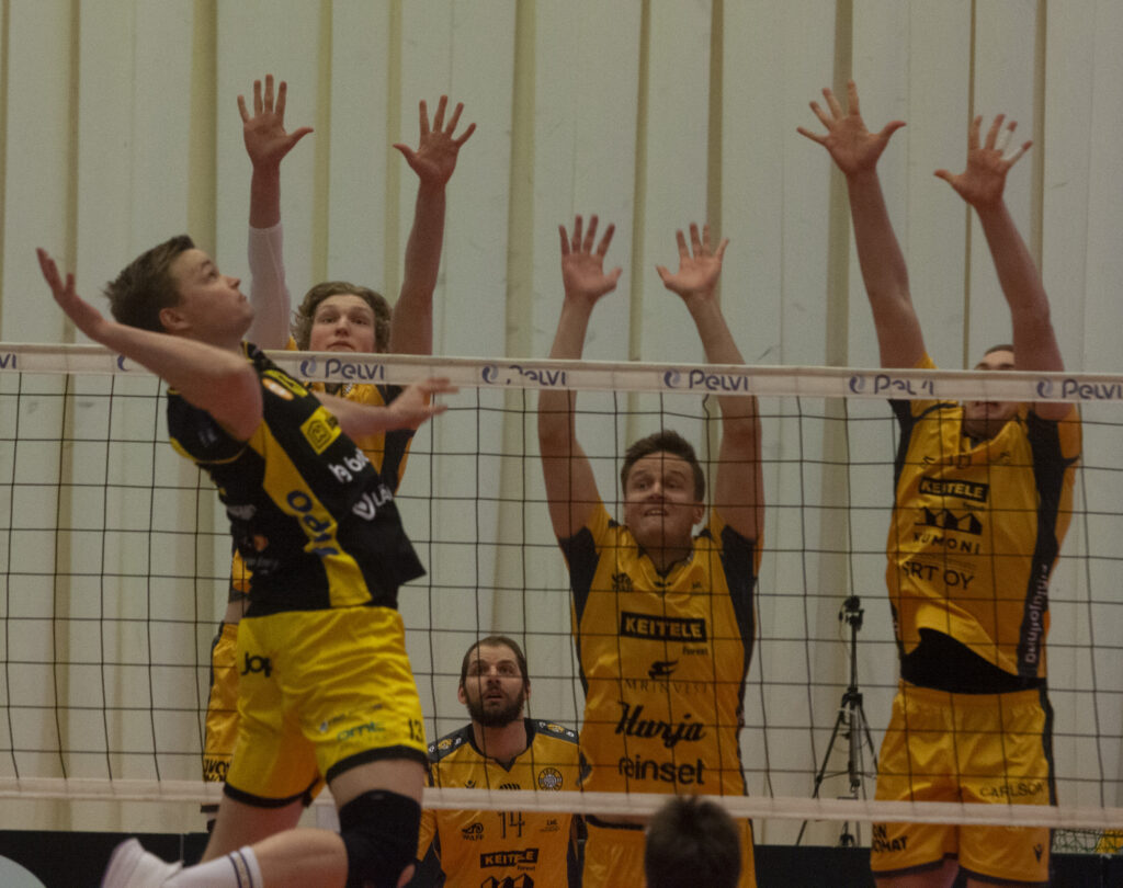 Savo Volley ei antanut Tiikereille mahdollisuuksia