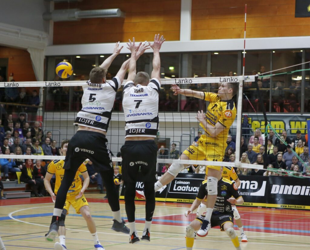 Miesten puolivälierät käyntiin keskiviikkona