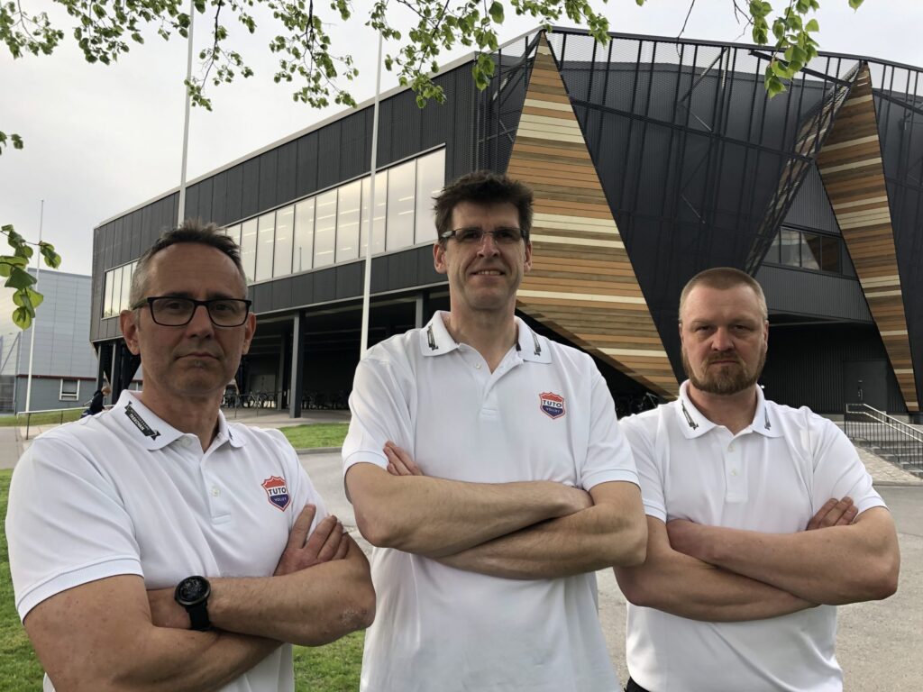 Mestaruusliigaan valmistautuva TUTO Volley jatkaa Zhbankov päävalmentajana