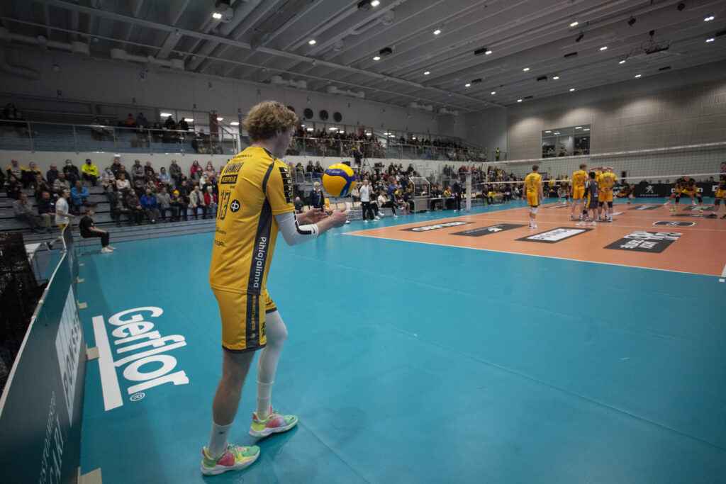 Savo Volley pehmitti syötöillään Tiikerit