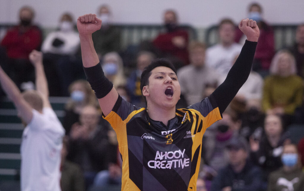 Savo kaatoi Iisalmessa TUTO Volleyn - Akaa-Volley juhlapelissään Hurrikaanin