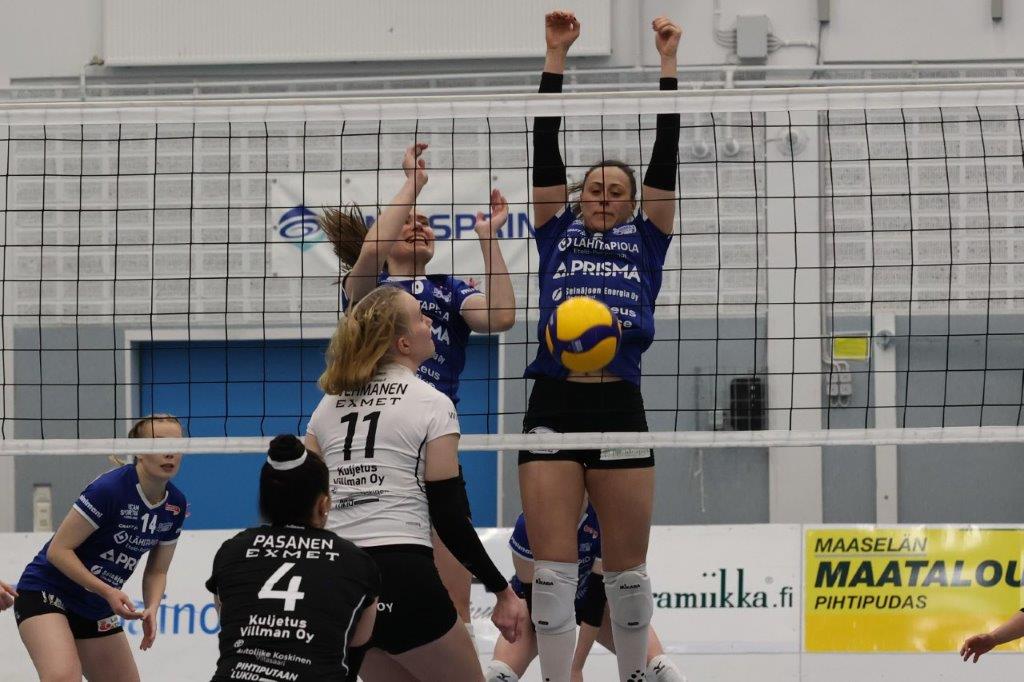 JymyVolley haki todella tärkeät pisteet Pihtiputaalta