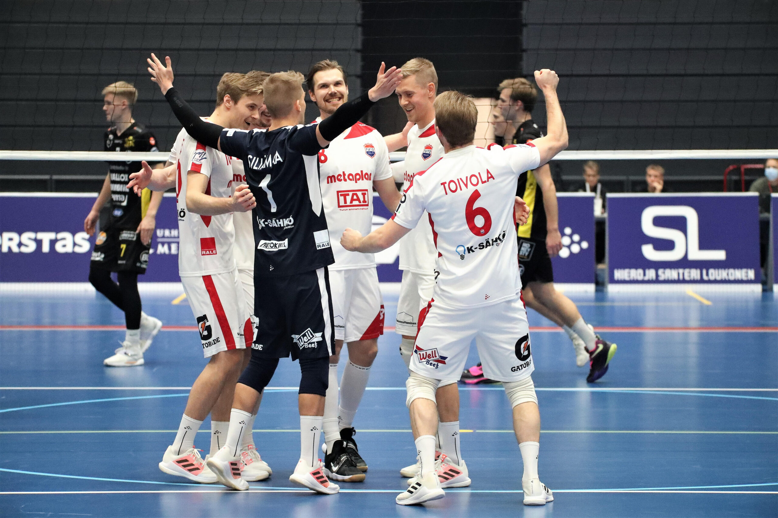Akaa-Volley Alajärven herra - TUTO Volley voitokas Turussa