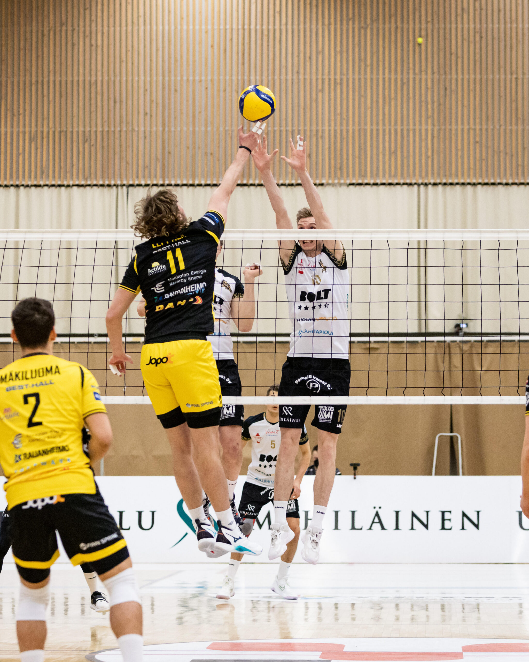 Akaa-Volley maksoi kalavelkojaan Loimulle - Tiikerit raapi voiton Hurmoksesta viidessä