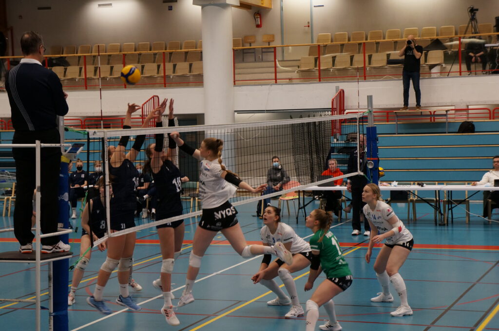Mestaruusliigan ottelusiirto (14.2)