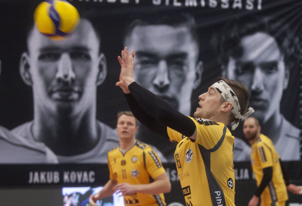 Savo Volleylta loppui bensa - VaLePa nousi voittoon