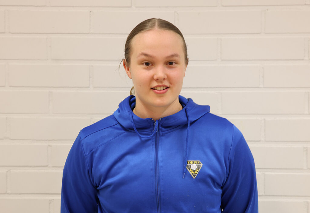 Oona Viljanen takaisin OrPon paitaan