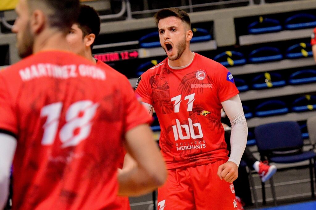 Kreikkalainen Alvi Shurdhi vahvistamaan PerPon yleispelaajaosastoa.