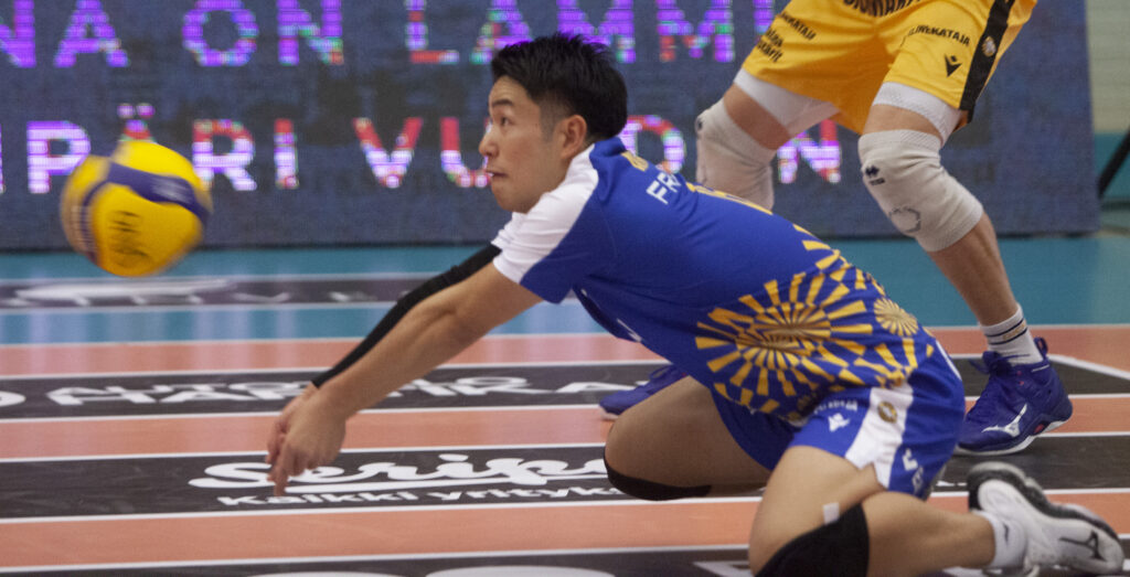 Hurrikaani lauantain vierasvoittaja - VaLePa, Akaa-Volley, Tiikerit ja Savo Volley kotivoittoihin