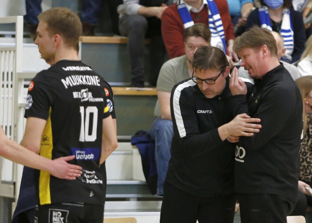 Hurrikaanin ja Heino-Krnic -valmennuskaksikon tiet eroavat