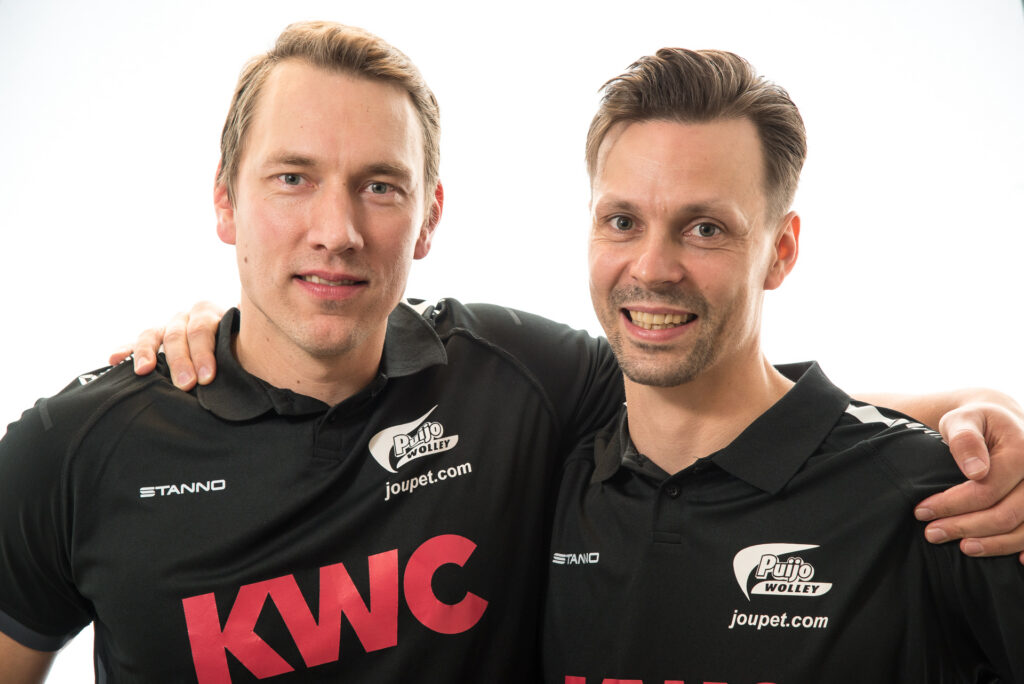 Valmennuskaksikko Seppänen - Leikas jatkavat Puijon komennossa myös kauden 2023-2024!