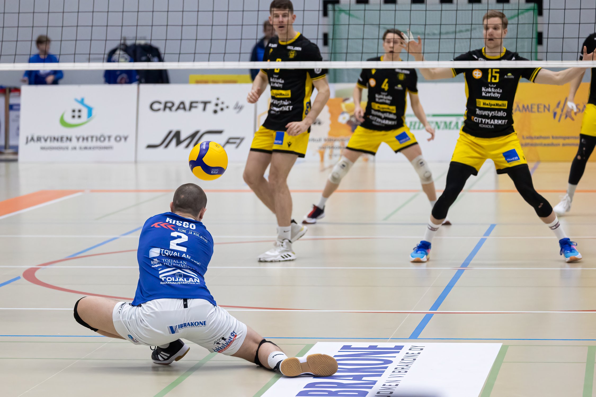 Akaa-Volley tyly isäntä Tiikereille - Hurmos viidennessä parempi Vantaalla