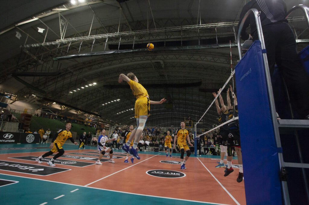 Savo Volley rynnisti mitalipeleihin