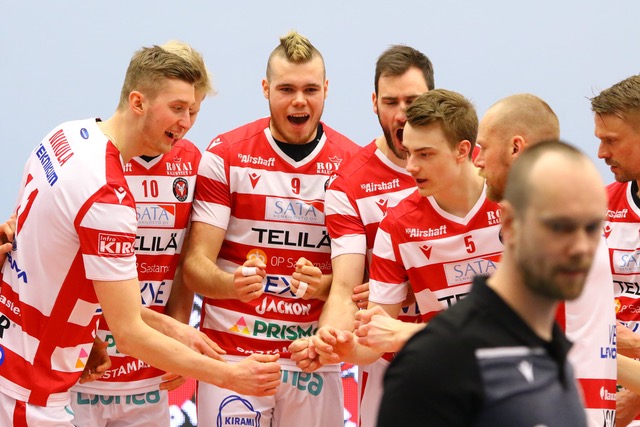 Miro Leinonen, Juho Kaunisto ja Chase Direito VaLePan paitaan