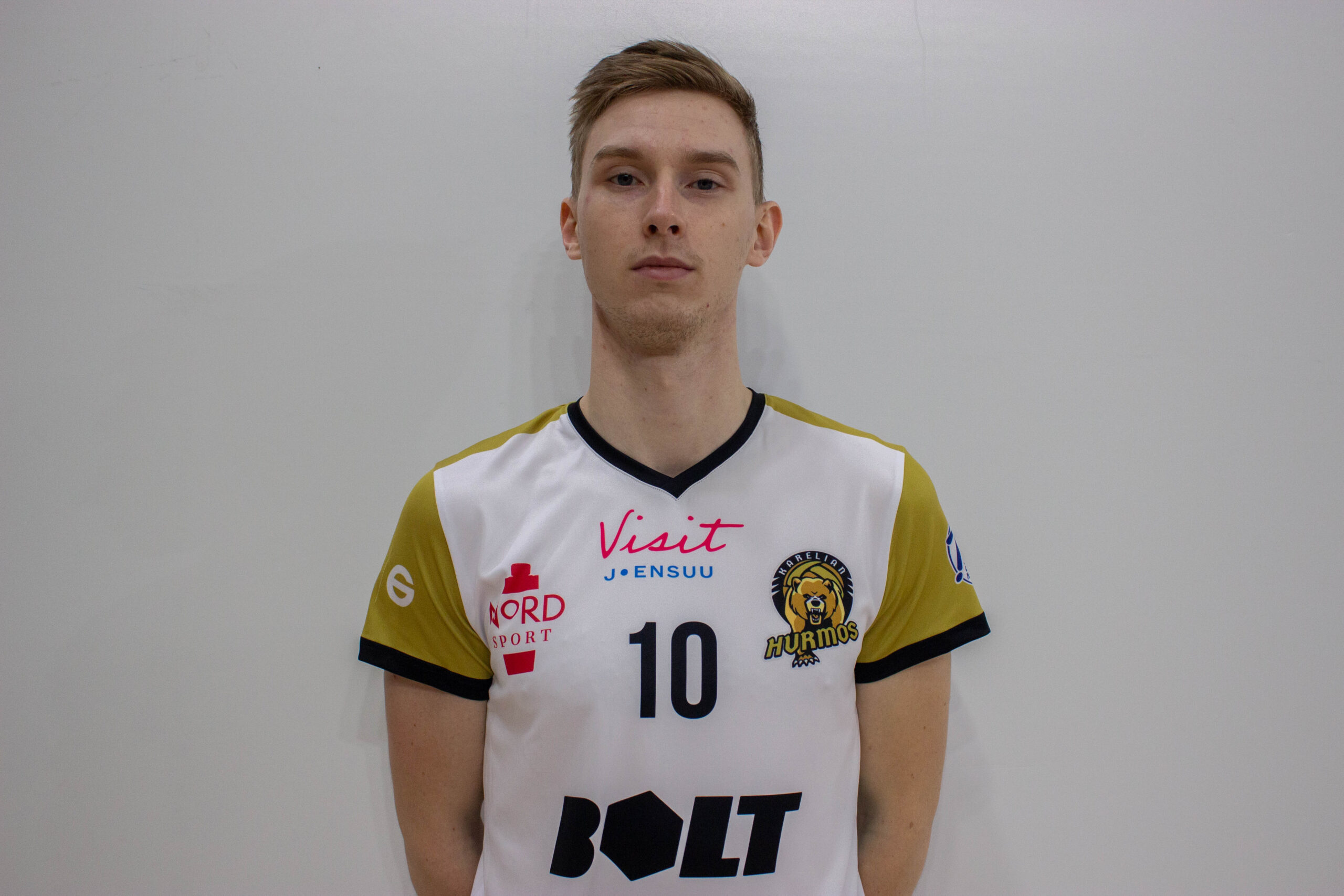 Petteri Härkönen vahvistaa Savo Volleyn keskipelaajaosastoa