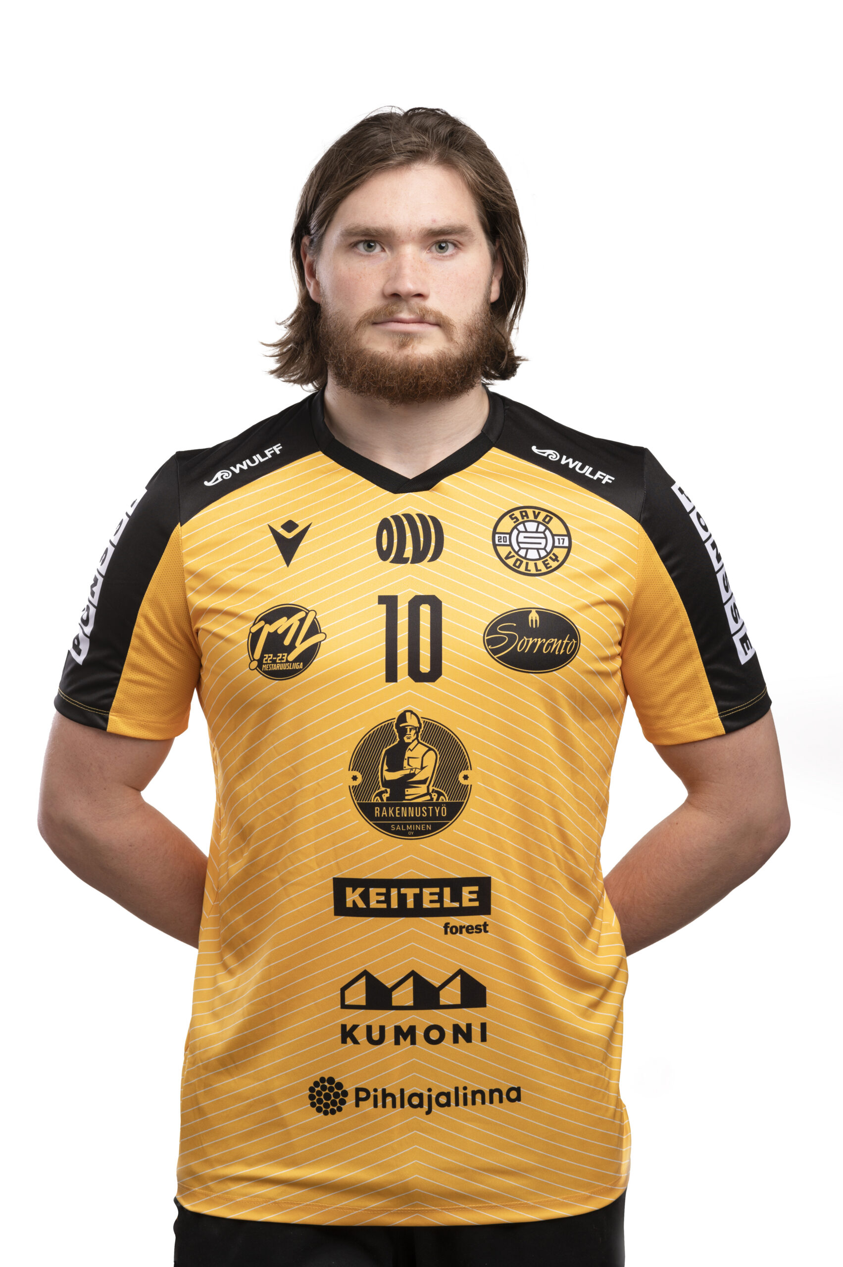 Tiitus Vuori jatkaa Savo Volleyssa - ”Jokaisessa joukkueessa pitäisi olla yksi Tiitus”