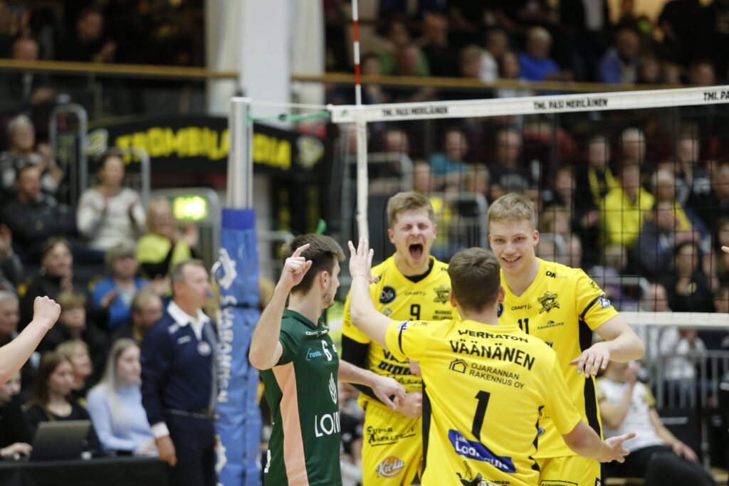 KyKy-Betset piinasi VaLePan viiteen erään - Hurrikaani voitti kotonaan ja TUTO Volley Salossa
