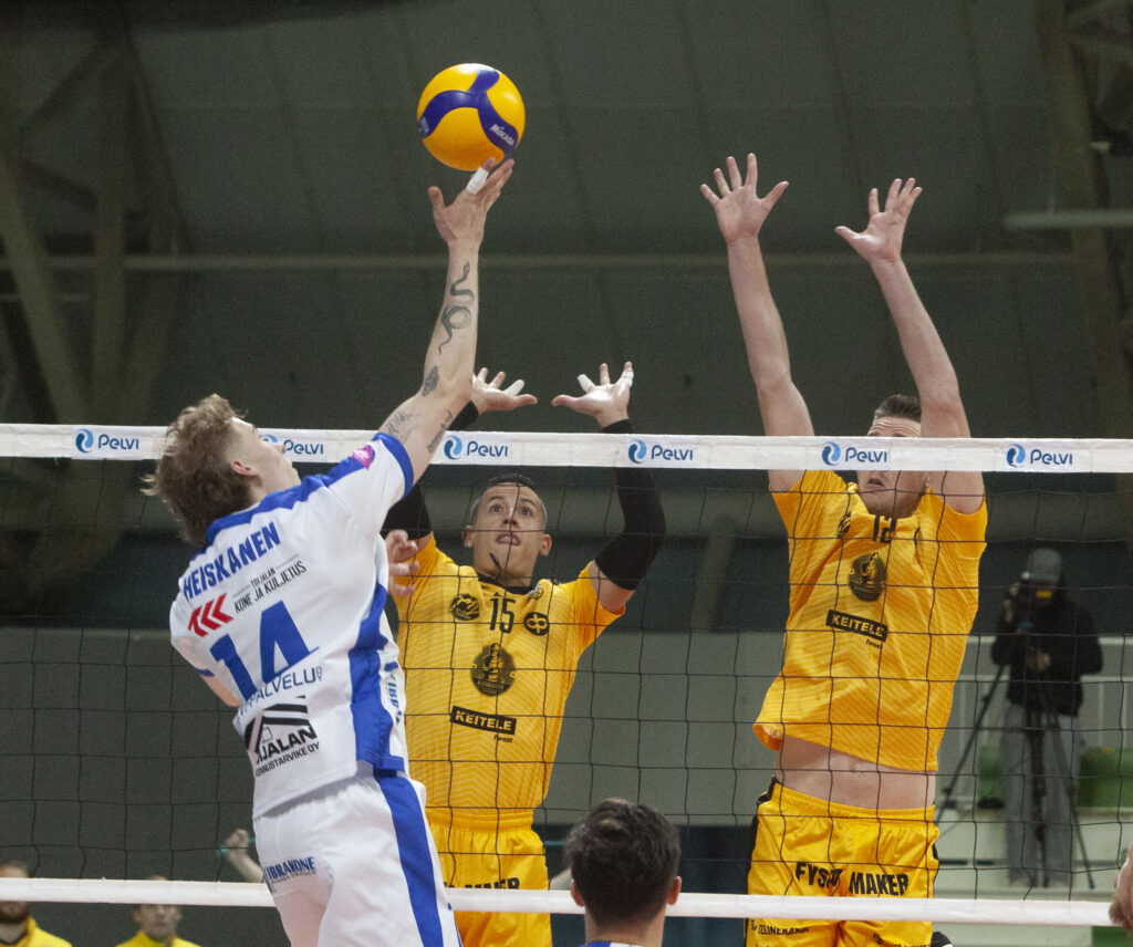 Akaa-Volley rutisti voiton vieraissa Savo Volleysta - TUTO Volley, KyKy-Betset ja VaLePan myös voittoihin