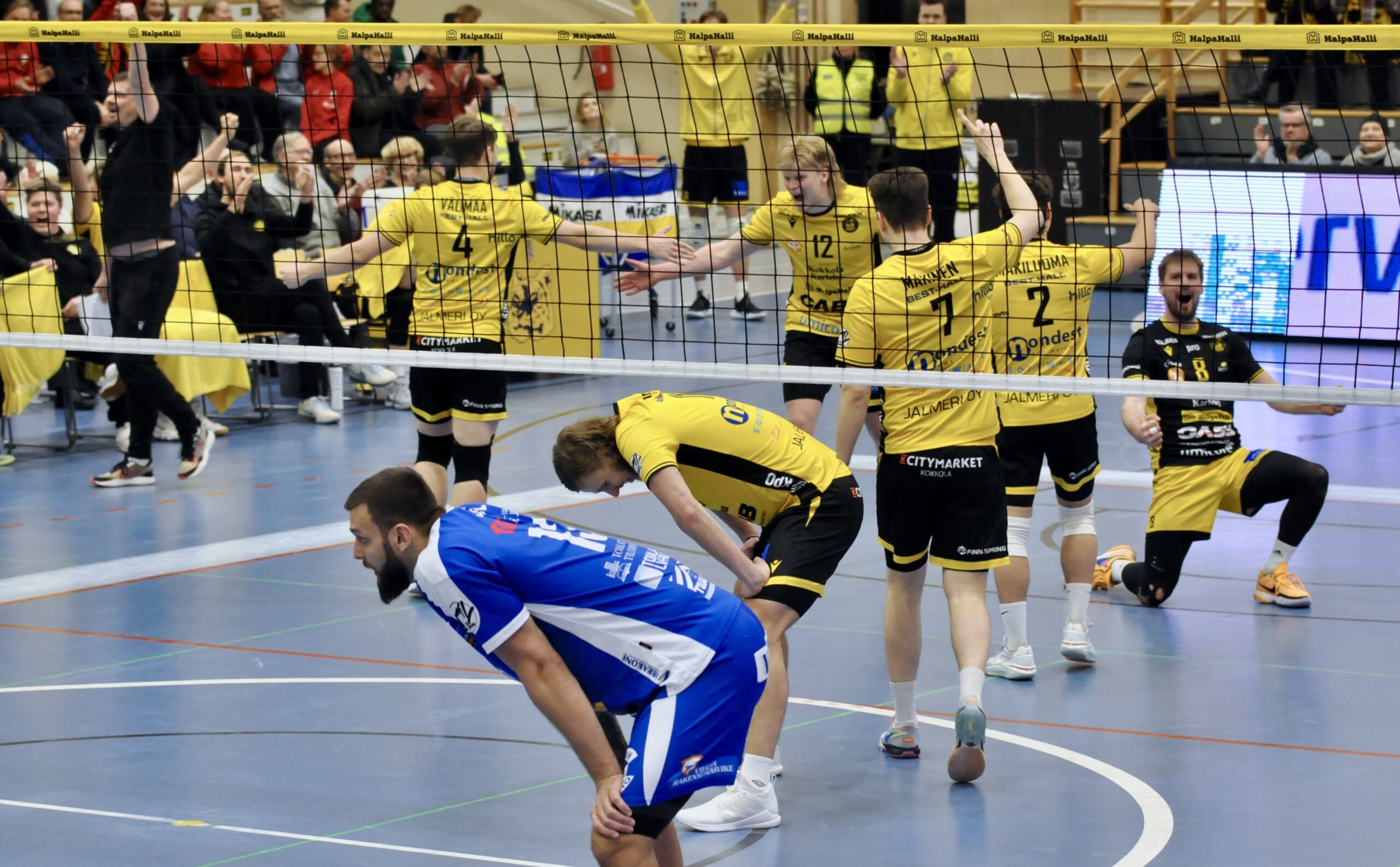 Tiikerit nyt viidessä erässä Akaa-Volleyta parempi - Hurrikaani ja KyKy-Betset voittoihin